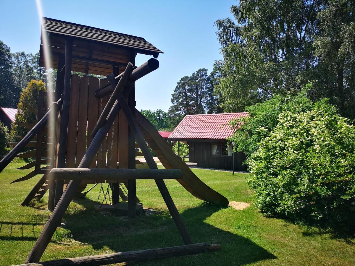 Viesu Nams Vecmuiza Hotel Tūja Eksteriør billede