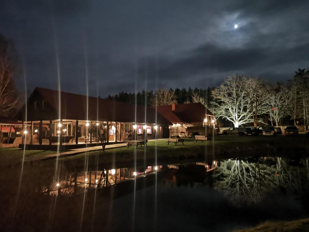 Viesu Nams Vecmuiza Hotel Tūja Eksteriør billede